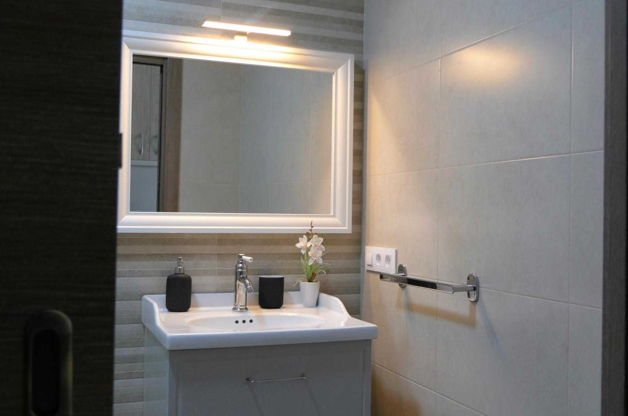 Apartamentos Altozano Trujillo Eksteriør bilde