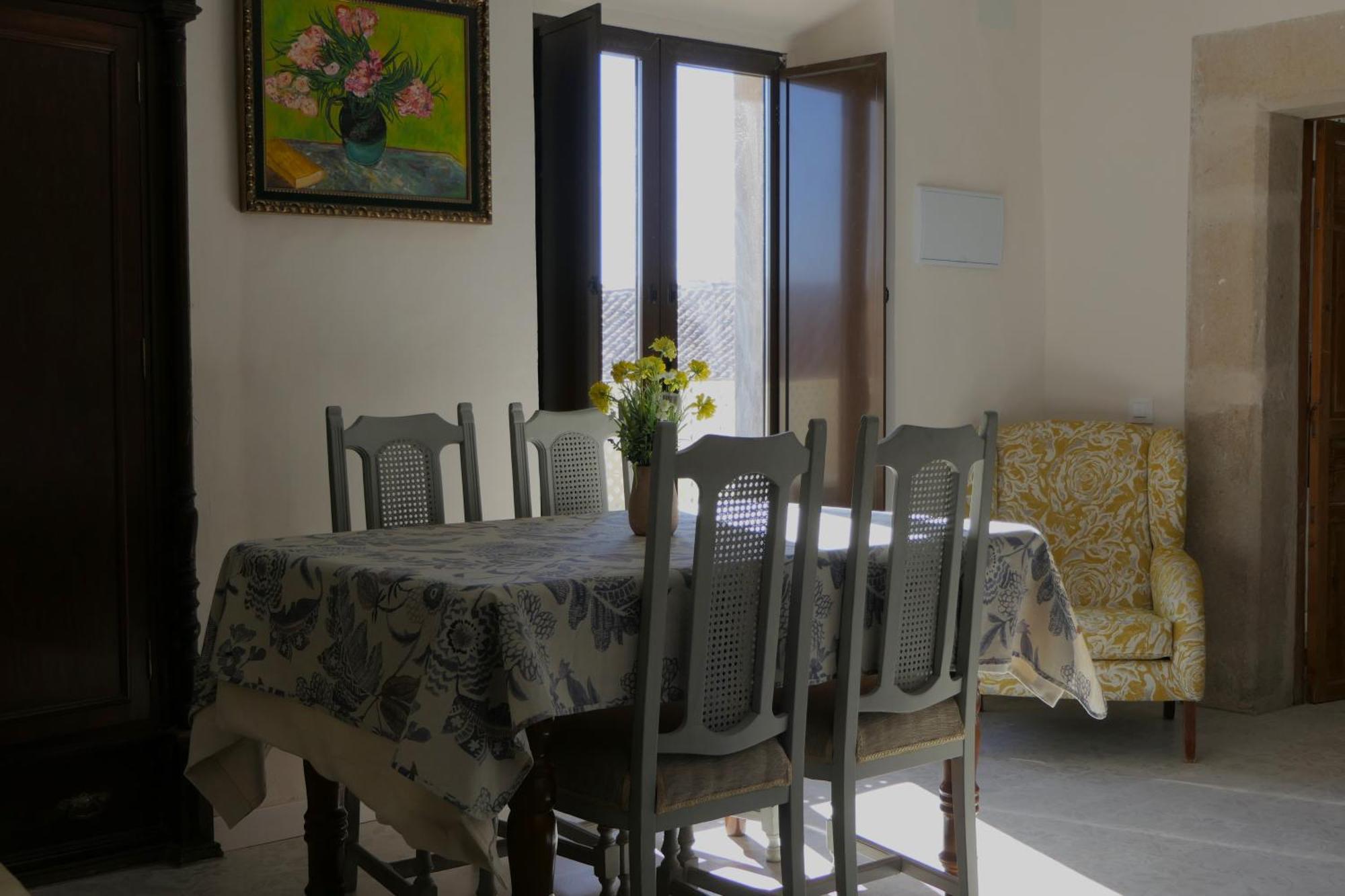 Apartamentos Altozano Trujillo Eksteriør bilde