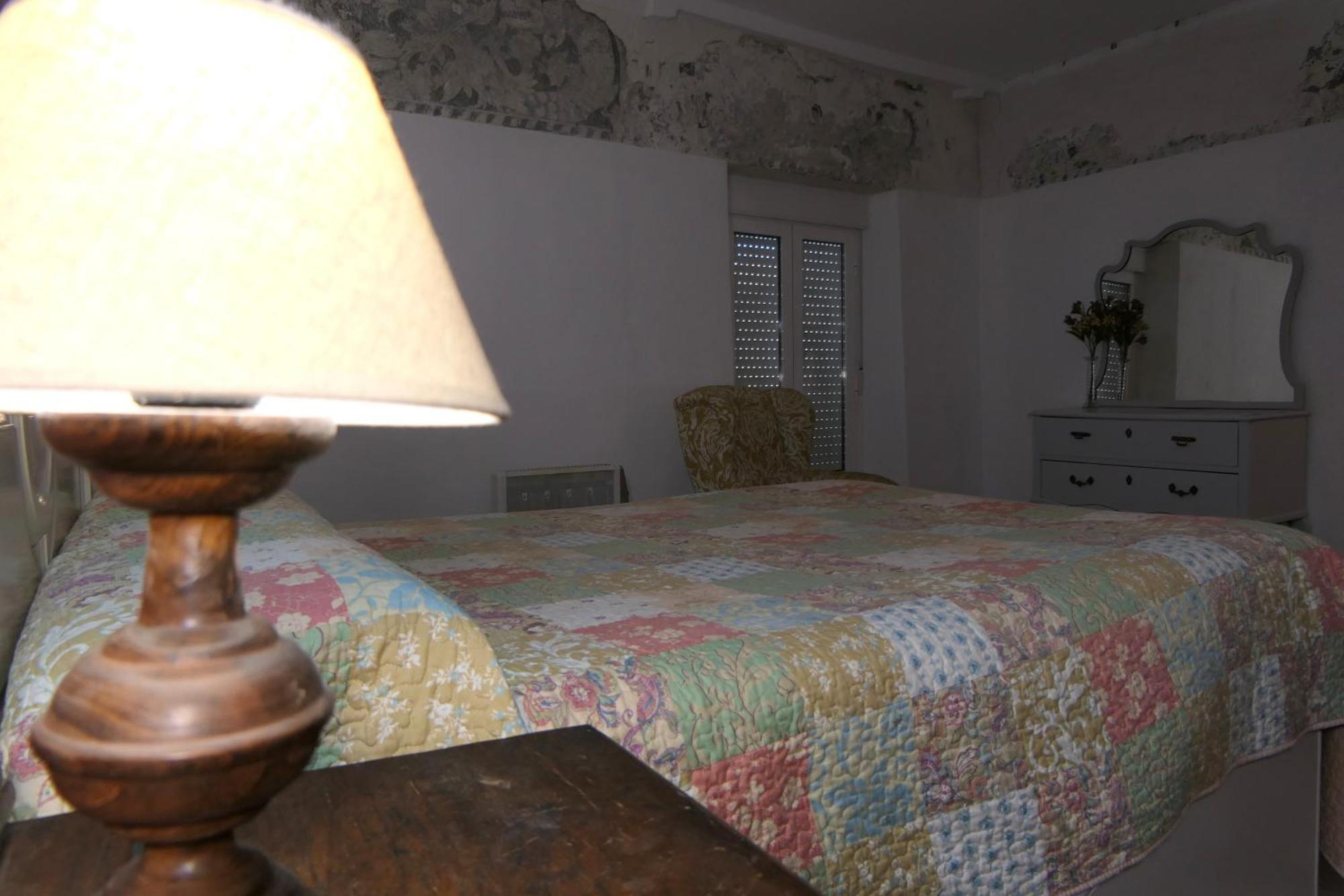 Apartamentos Altozano Trujillo Eksteriør bilde